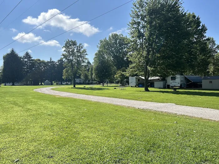 Casual Country Campground Picture 2