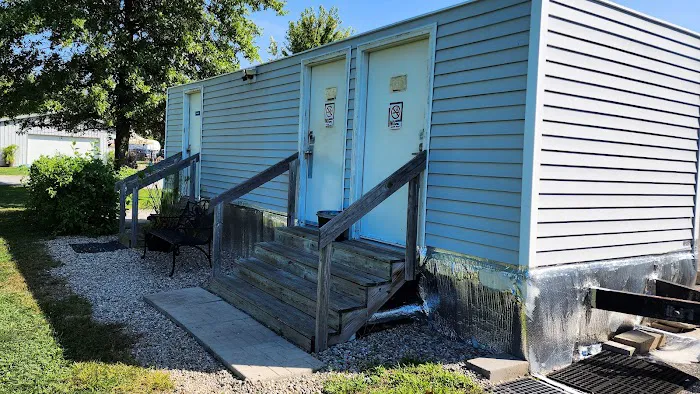 Casual Campfire RV Park Picture 2