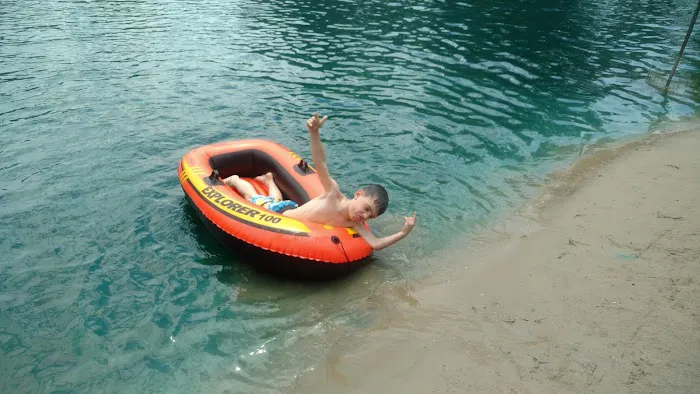 Hidden Lake Campgrounds Picture 2