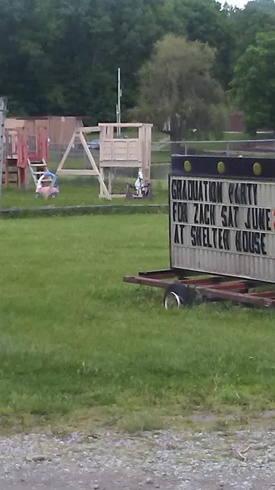 Robin's Nest Family Campground Picture 5