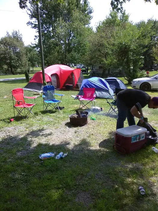 Robin's Nest Family Campground Picture 7