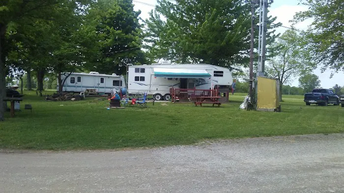 Robin's Nest Family Campground Picture 9