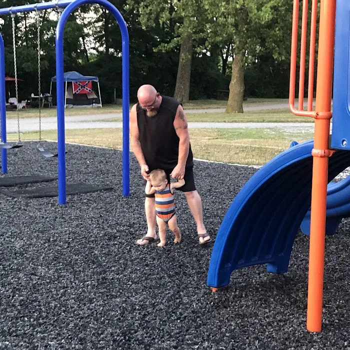 Sun Valley Family Campground Picture 4