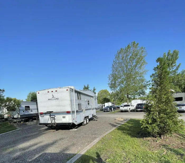 Sky Lake RV & Fishing Picture 4