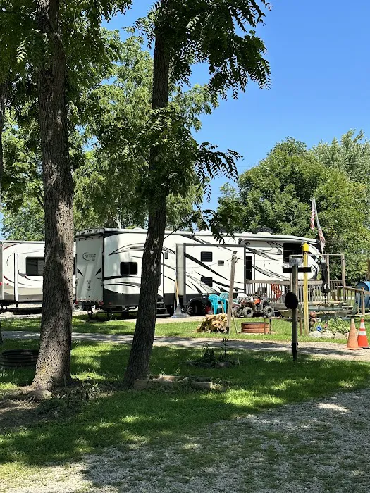 Walnut Lake Campgrounds Picture 3