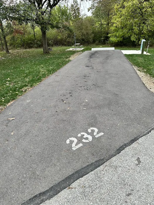 Campsite 232 (Full Hookup) Picture 1