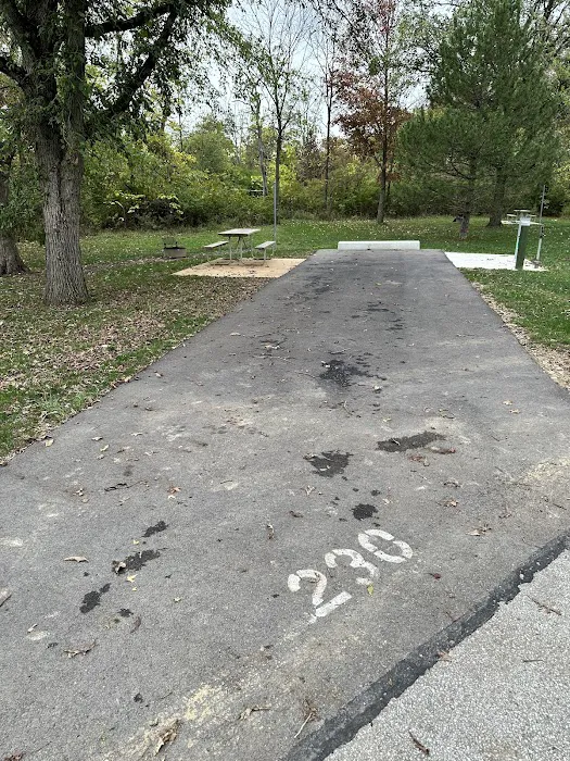 Campsite 230 (Full Hookup) Picture 1