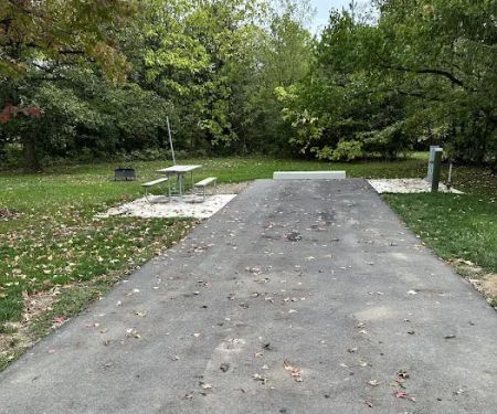 Campsite 229 (Full Hookup)