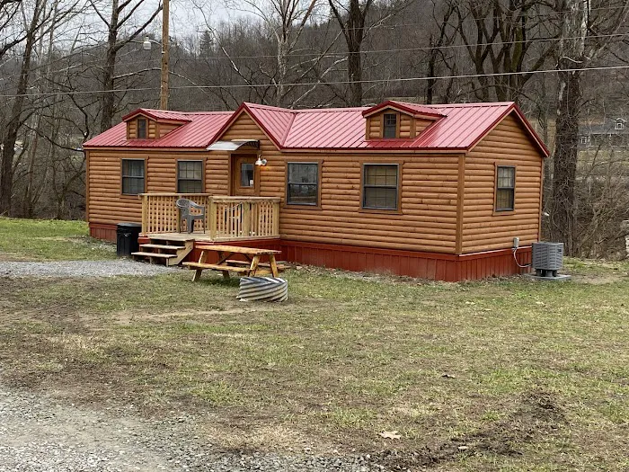 Hatfield's Hideout Picture 5