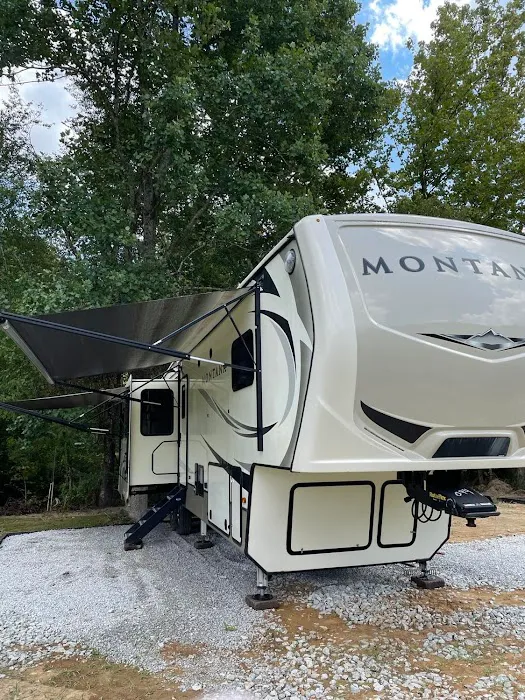 Apple Jack Creekside Camping Picture 7