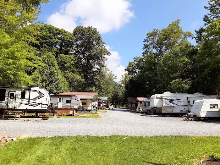 Rainbow Campground Picture 3