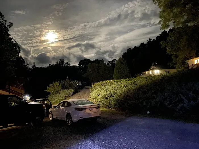 Laurel Creek RV Park Picture 3