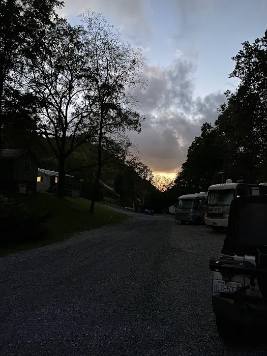 Laurel Creek RV Park Picture 10