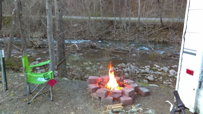 Laurel Creek RV Park Picture 2