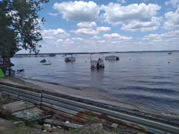 Lake Waccamaw Campground INC Picture 3