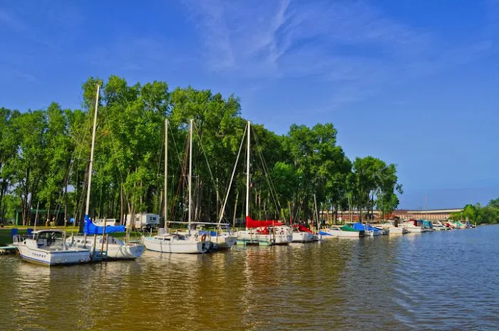 River Raisin Marina & Campground Picture 6