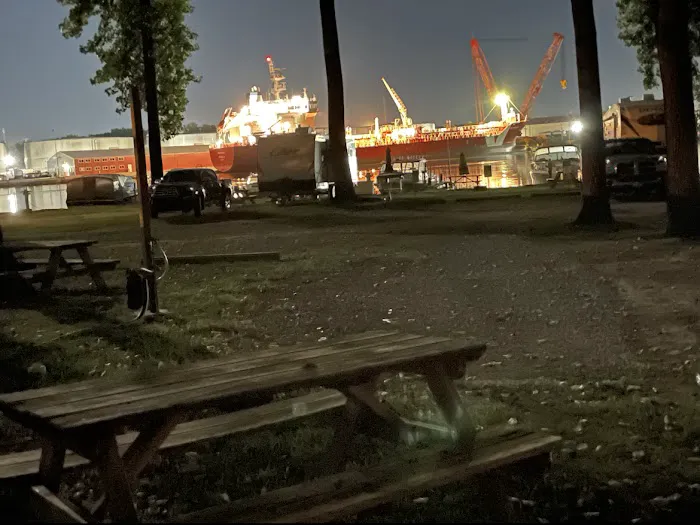 River Raisin Marina & Campground Picture 9