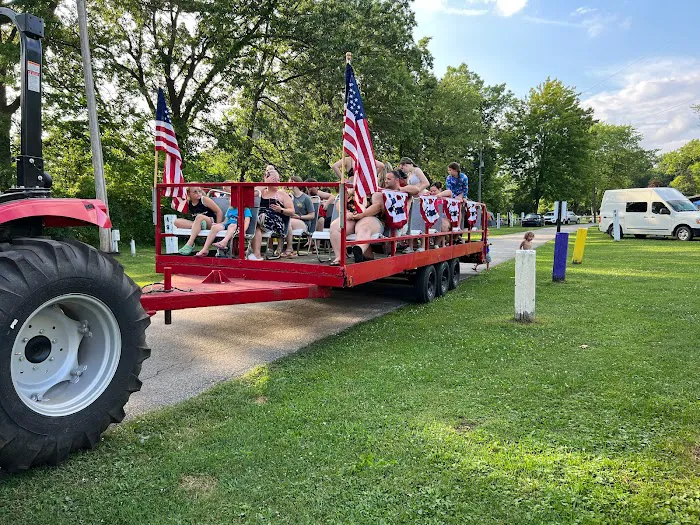 Covered Wagon Camp Resort Picture 8