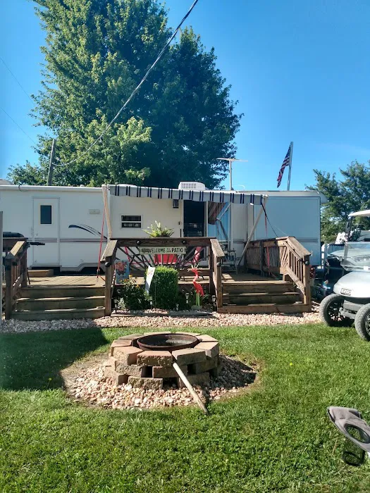 Sunny's Campgrounds Picture 3