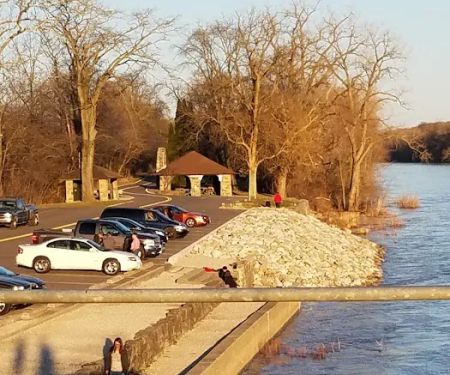 Independence Dam State Park Campground
