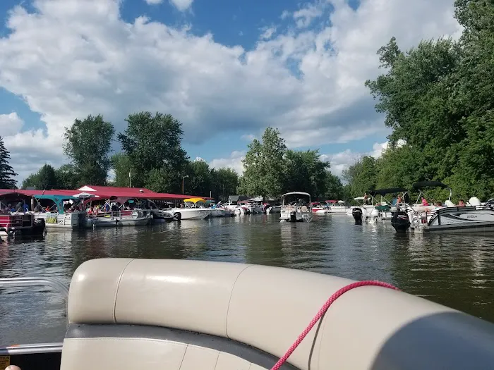 Destination Lake Life Picture 1