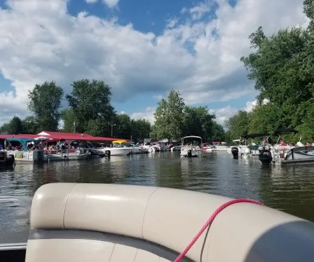 Destination Lake Life