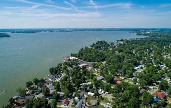 Destination Lake Life Picture 5