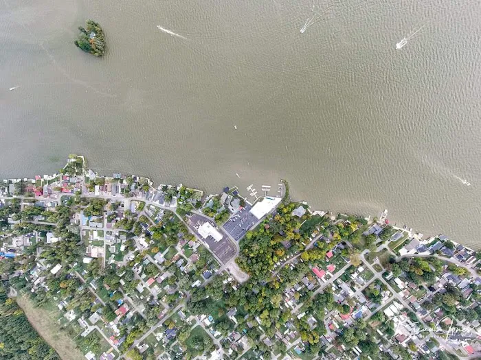 Destination Lake Life Picture 8