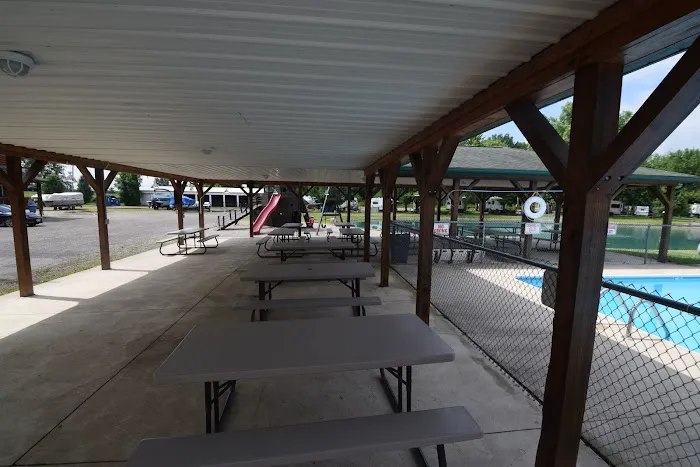 Indian Hallow Campground Picture 10