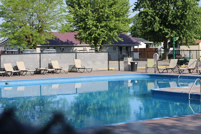 Huggy Bear Campground Picture 4