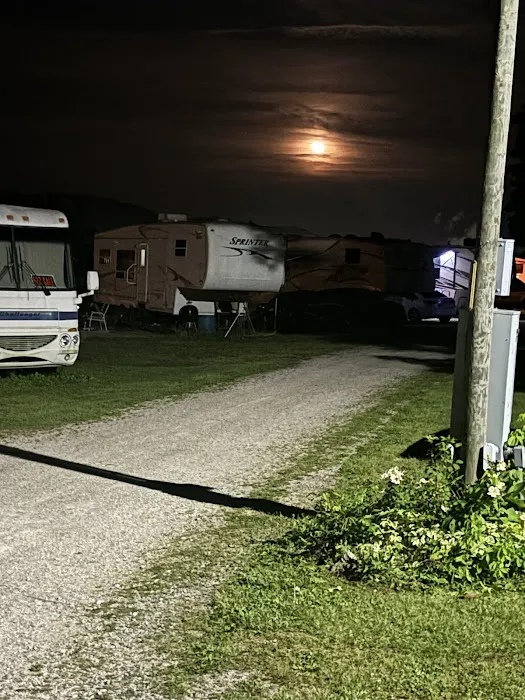Drifter's Paradise Campground Resort Picture 8
