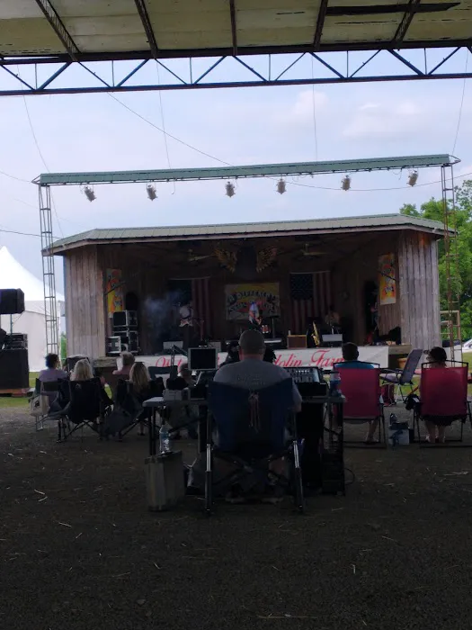 Mandolin Farm Campground Picture 9