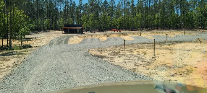 LMO Retreat RV park and Campground Picture 10