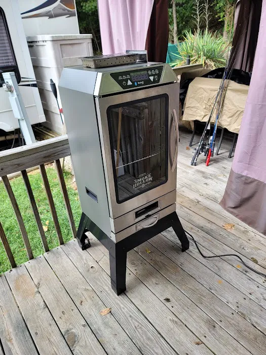 Callebs Cove Camp Ground Picture 6