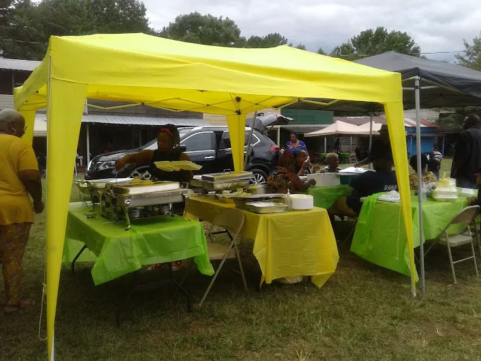 Tuckers Grove Campground Picture 5