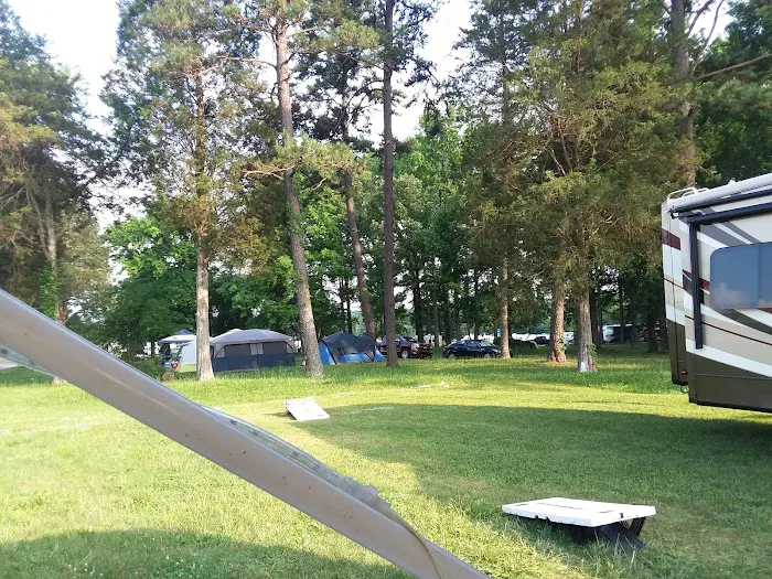 Morehead Farms Campground Picture 3