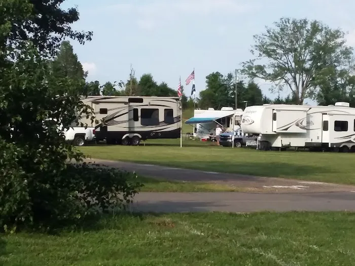 Morehead Farms Campground Picture 5