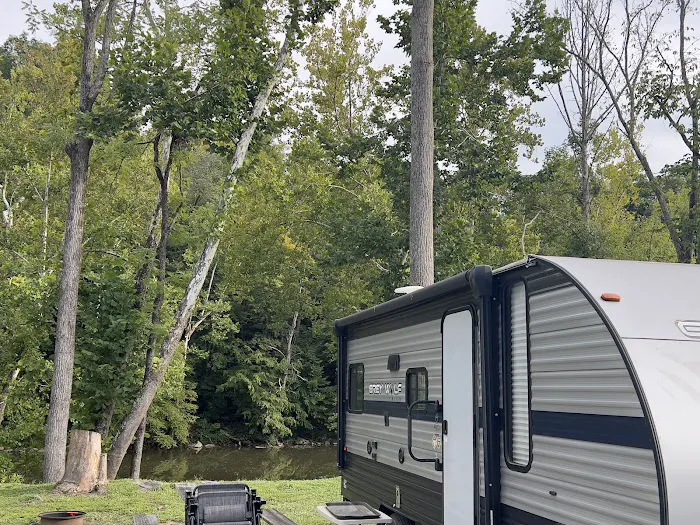 Riverside Campground Picture 9