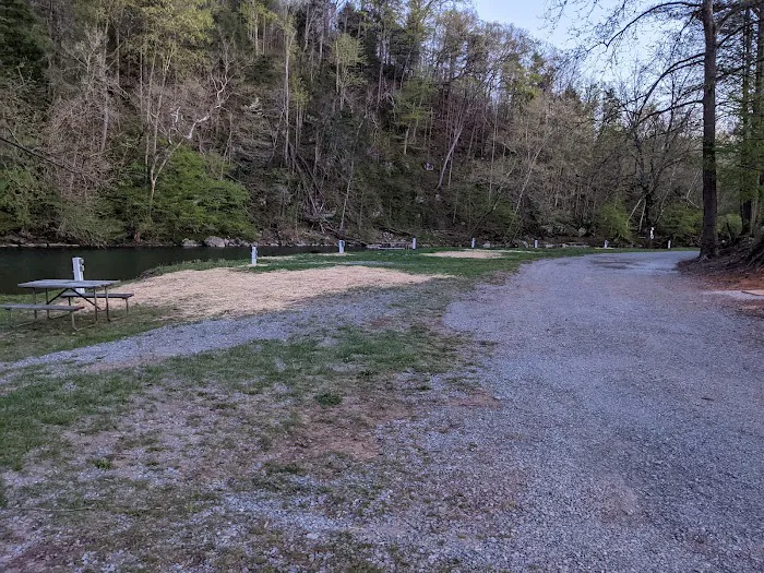 Riverside Campground Picture 1