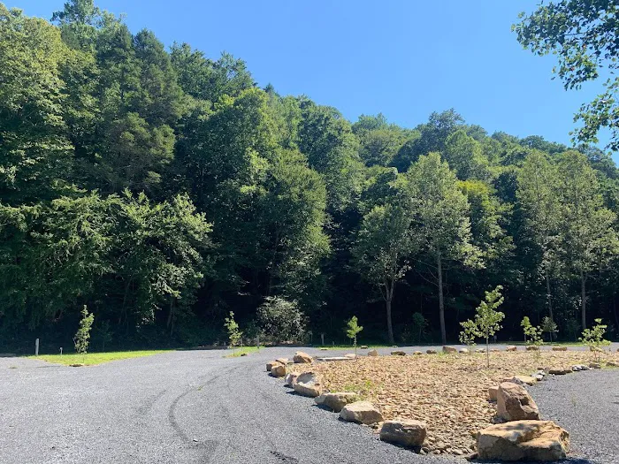 Arty Lee Campground Picture 7