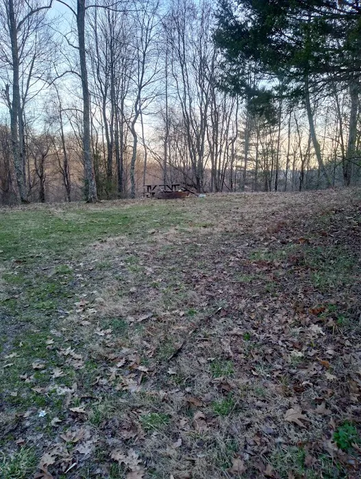 Hippie Trails Campground Picture 9