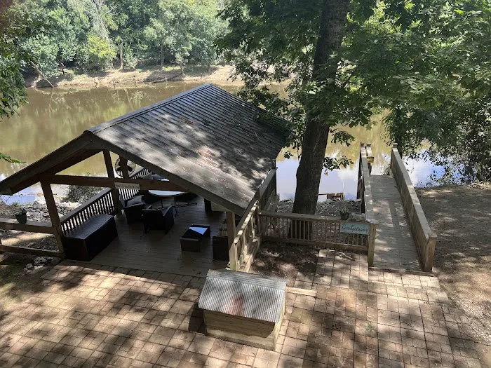 Rivahgetaway Picture 4