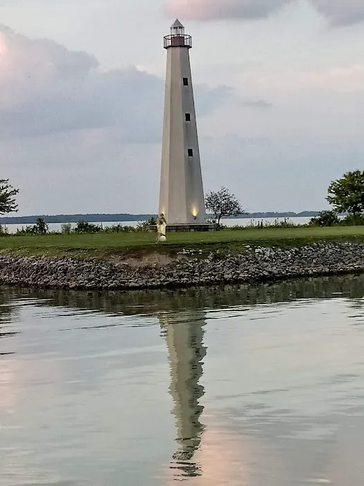 Behm's Landing Picture 4