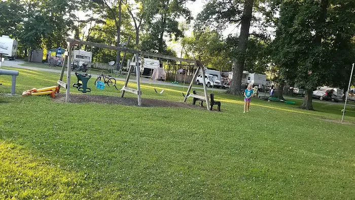 Welcome Woods RV Campgrounds Picture 4