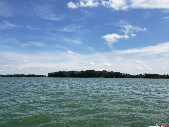 Hecht's Landing Picture 4