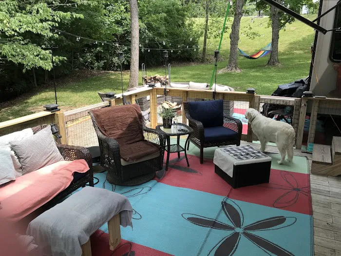 Pine Cove Campground Picture 1