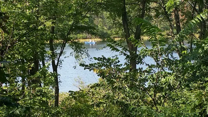 Oak Crest Campgrounds Picture 10