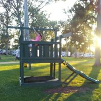 Oak Crest Campgrounds ico