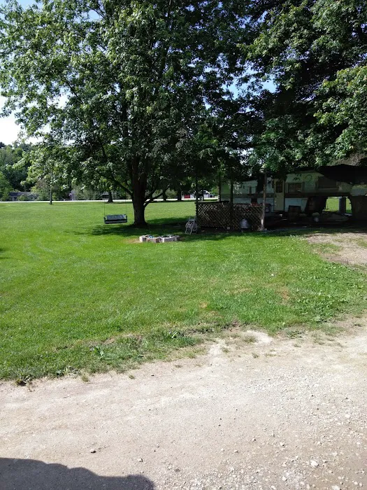 Green Meadows Campgrounds Picture 8