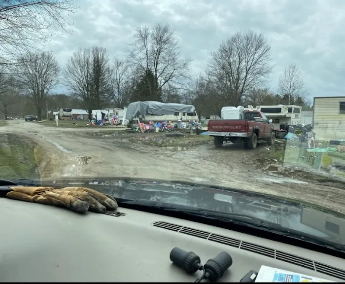 Green Meadows Campgrounds Picture 10